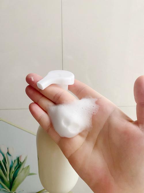 孕妇能用美白洗面奶吗