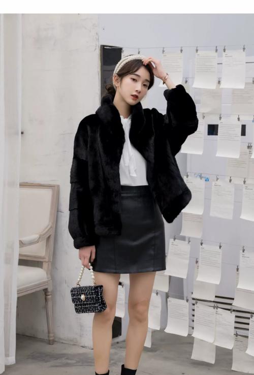 怎么搭配貂好看