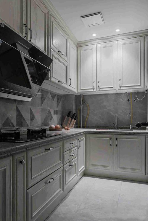 米色灰色怎么搭配图片