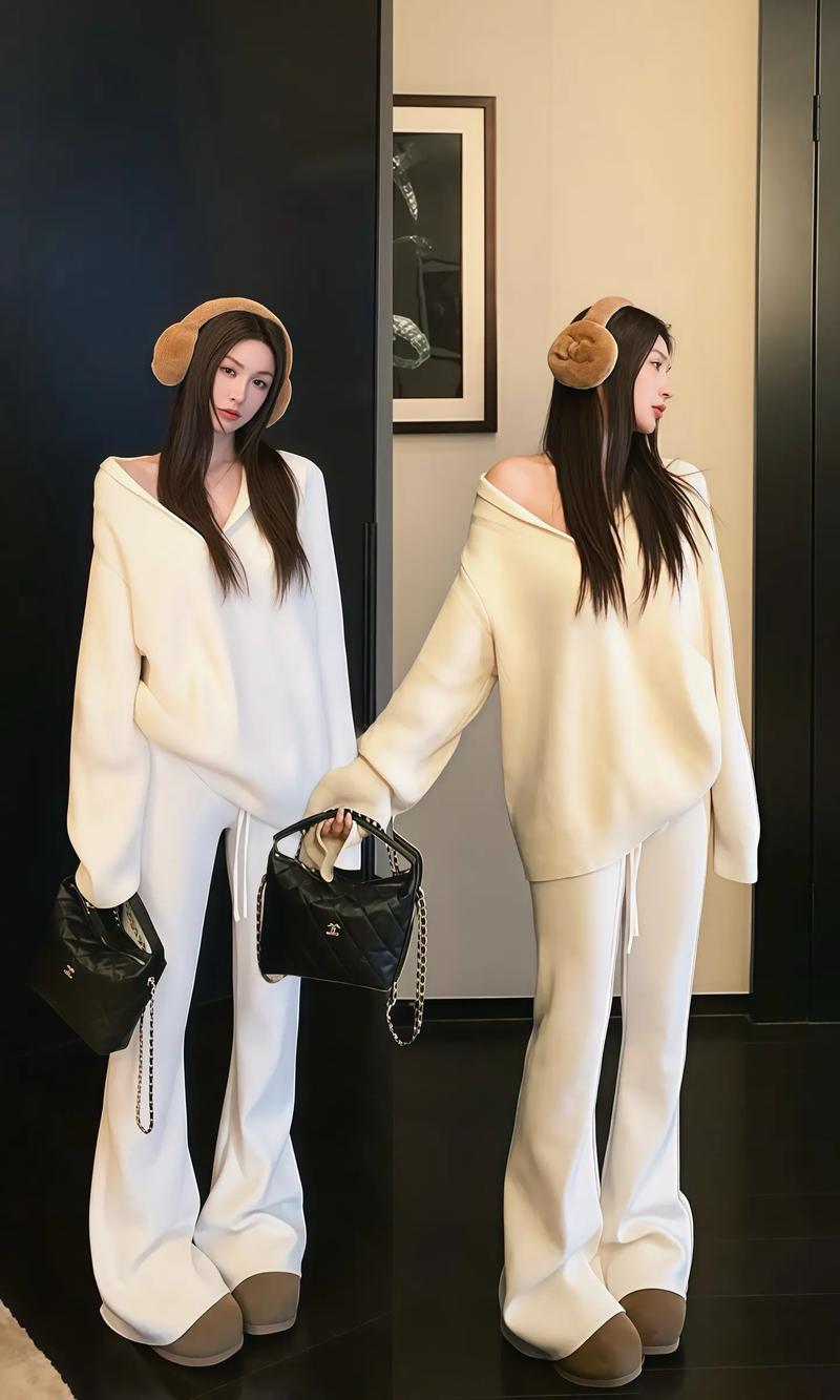 短米色针织开衫怎么搭配图片