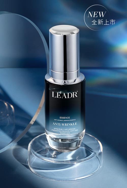 皮肤暗淡用什么护肤品