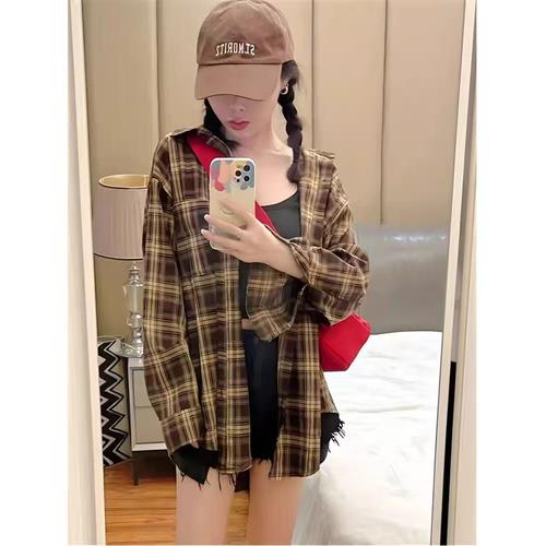 格子衬衫配什么外套