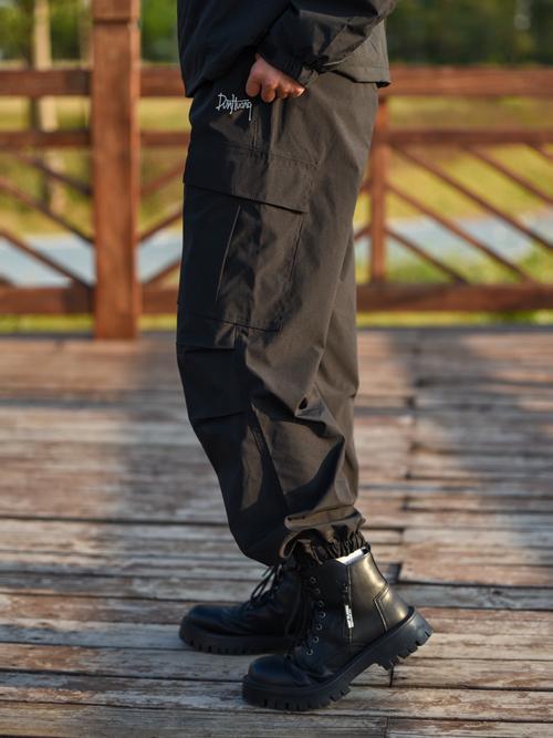 冲锋裤配什么鞋