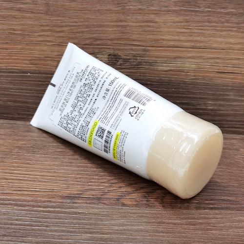 思亲肤鸡蛋泡沫洗面奶