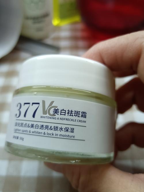 用什么护肤品淡化斑点