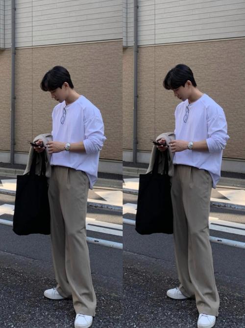 白体恤怎么搭配外套