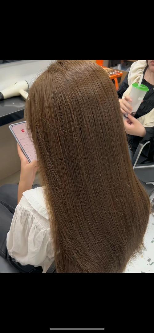 亚麻棕是什么颜色