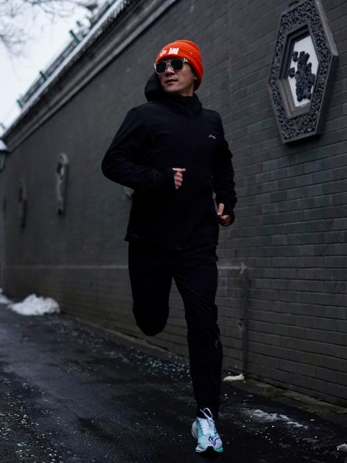 冬天跑步穿什么鞋