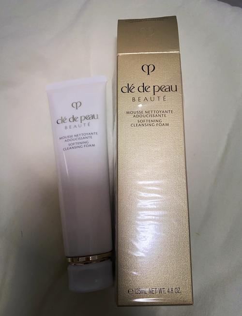 cpb洗面奶有磨砂吗