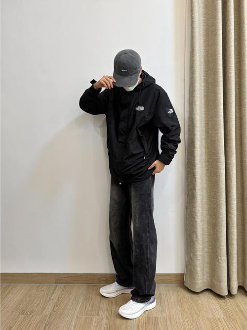 跑步鞋搭配什么裤子