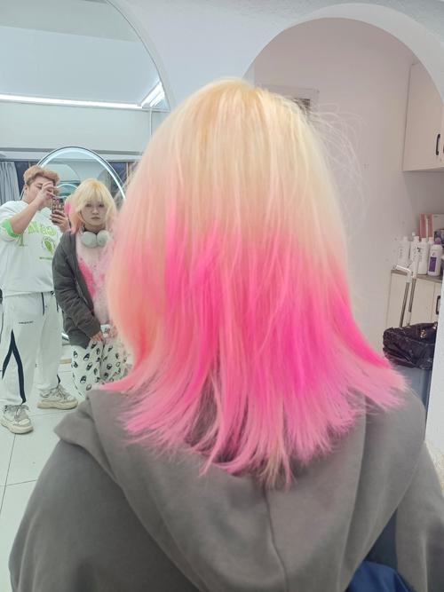 紫色渐变粉色怎么搭配图片大全