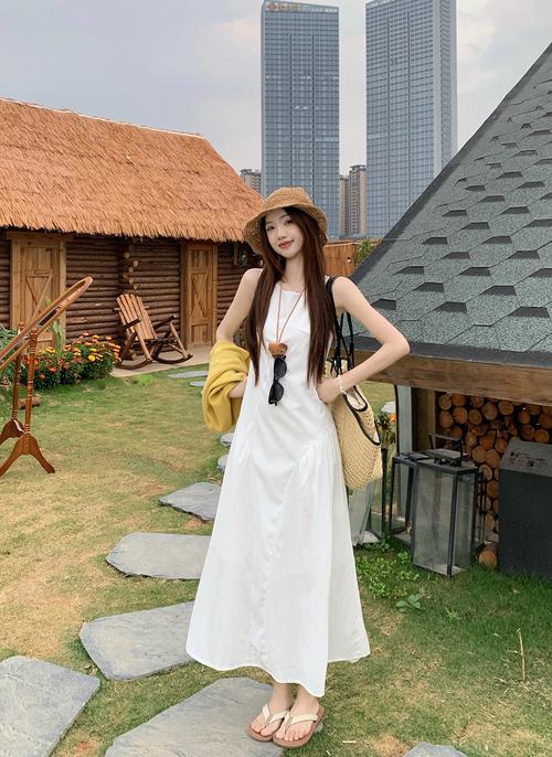 无袖背心裙子连衣裙怎么搭配图片欣赏