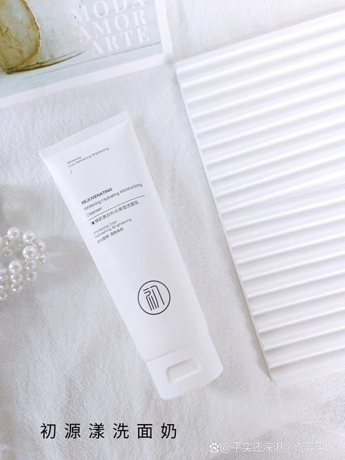 洗面奶可以修复毛孔吗
