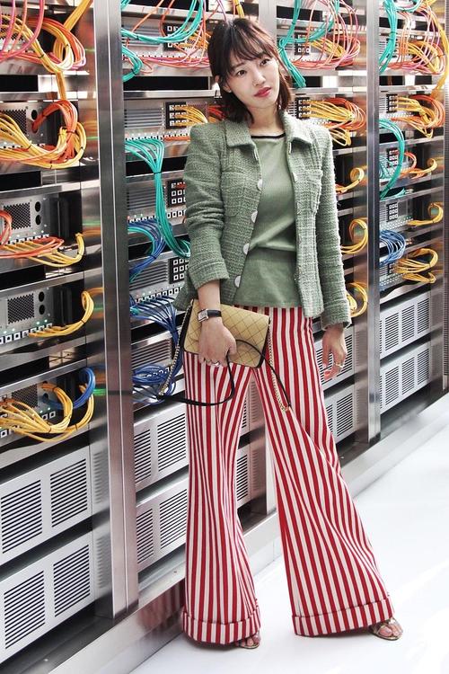 条纹裤子 条纹上衣怎么搭配图片