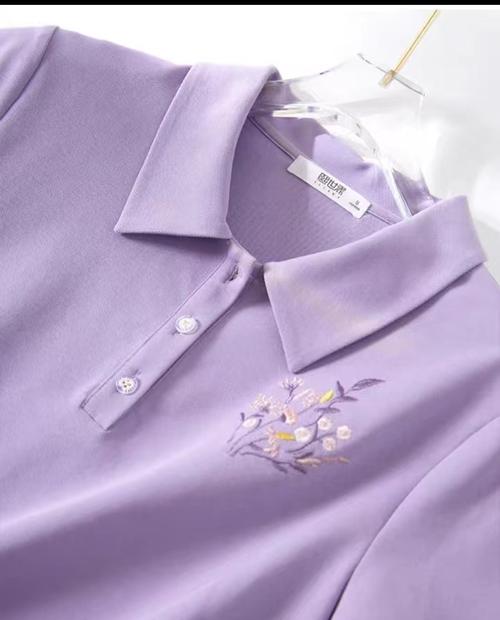 深紫色是什么颜色