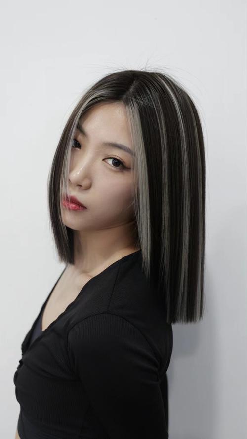 黑发挑染什么颜色