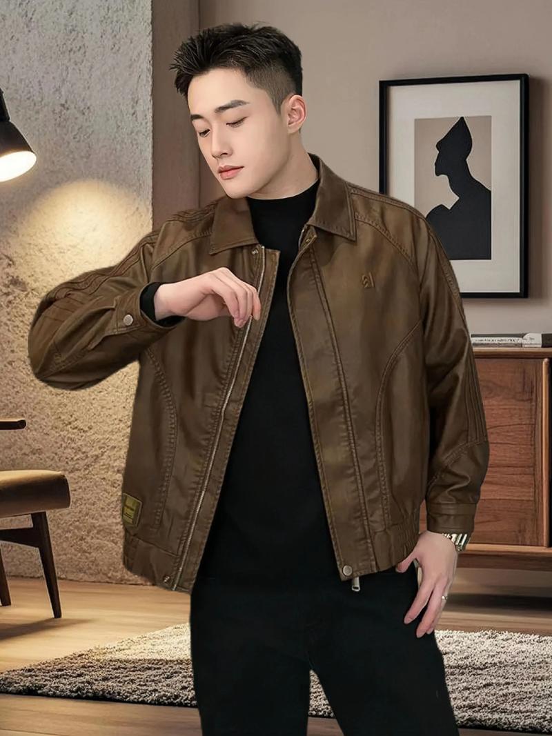 棕色上衣配什么颜色裤子