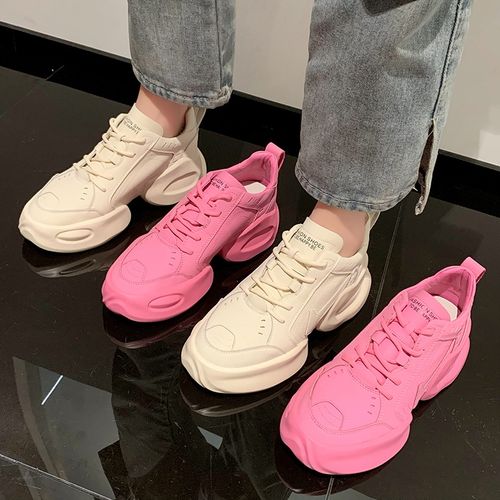 荧光粉色鞋怎么搭配什么裤子