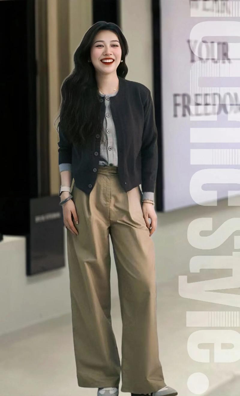 休闲上衣怎么搭配裤子好看吗