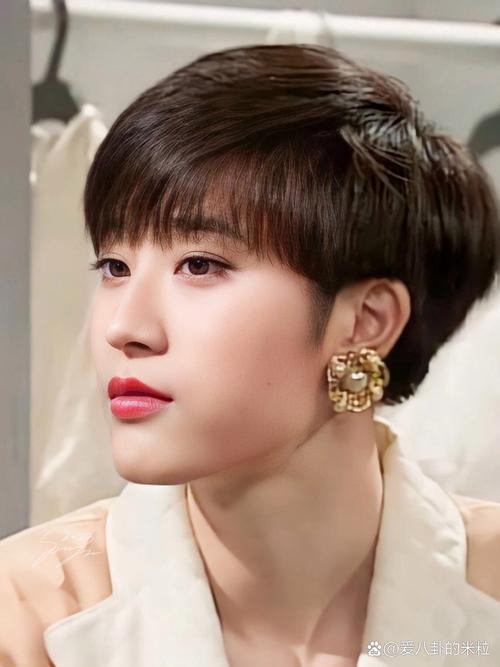 短发配什么耳环