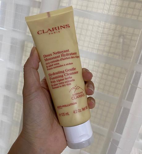 娇韵诗洗面奶怎么用法