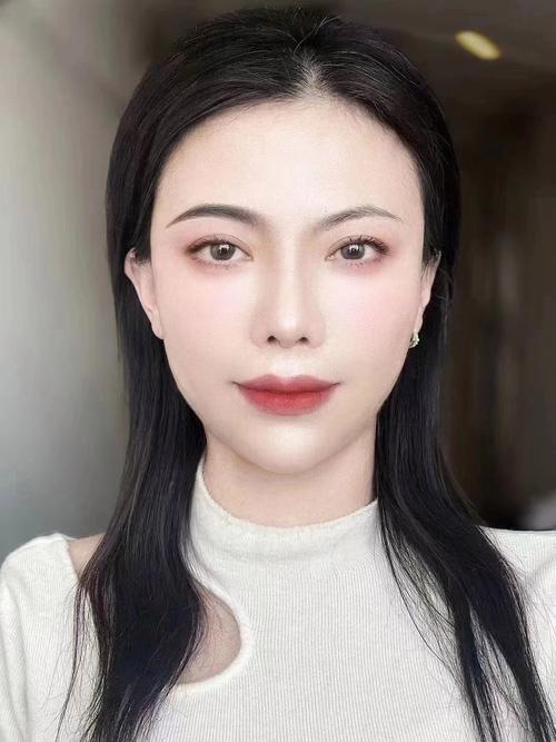 长脸适合什么眉型