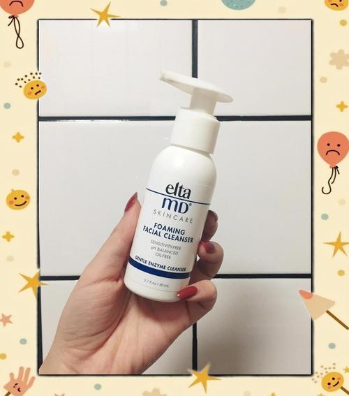 先用卸妆水再用洗面奶