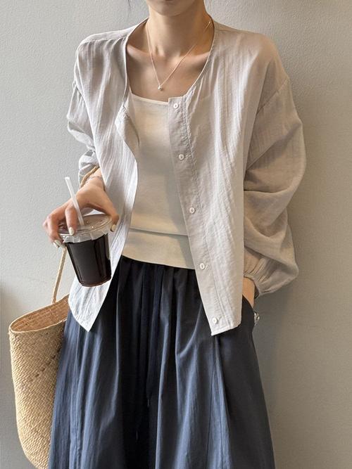 短外套与衬衫怎么搭配图片