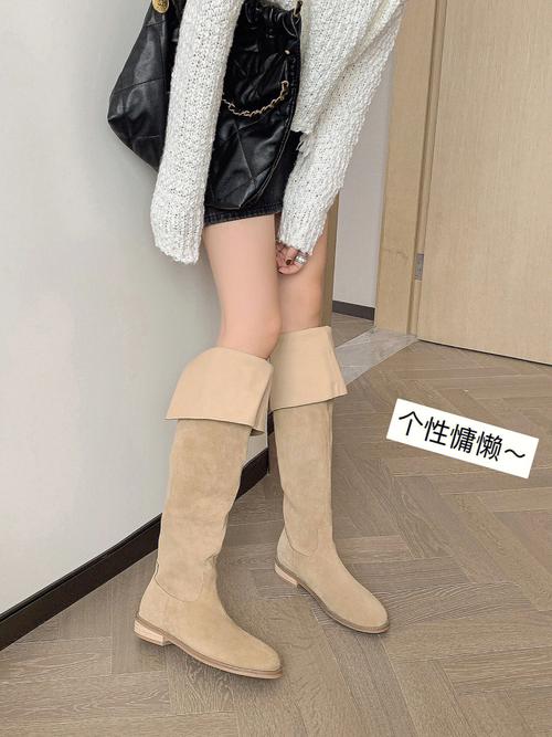 带流苏的长靴怎么搭配图片