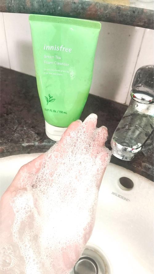 可以不用洗面奶洗脸吗