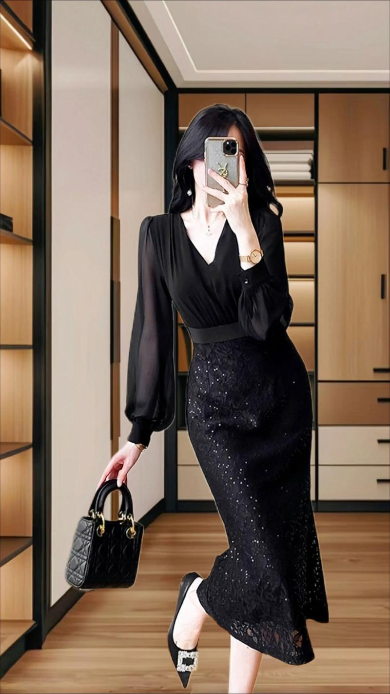 黑色的蕾丝连衣裙怎么搭配什么外套