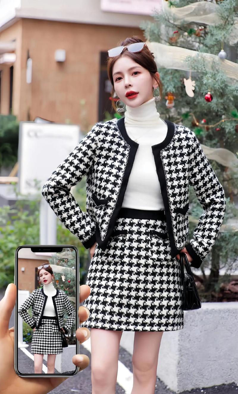 格子花尼外套怎么搭配图片