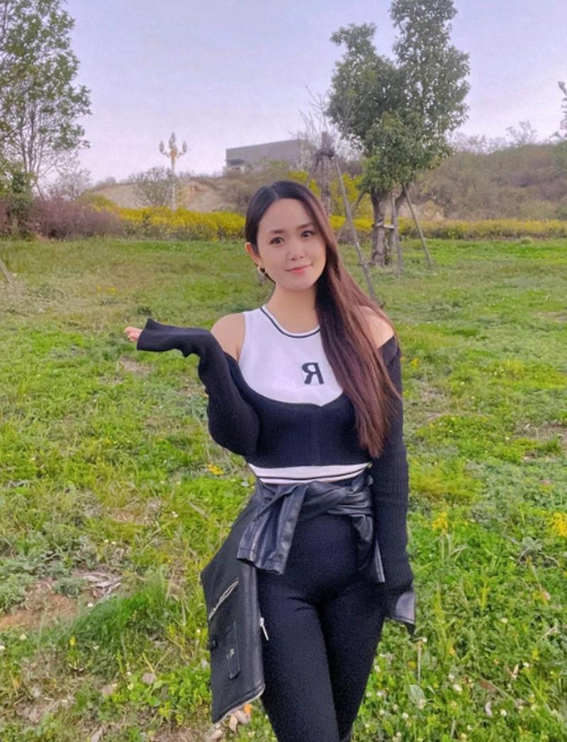 婀娜多姿的什么