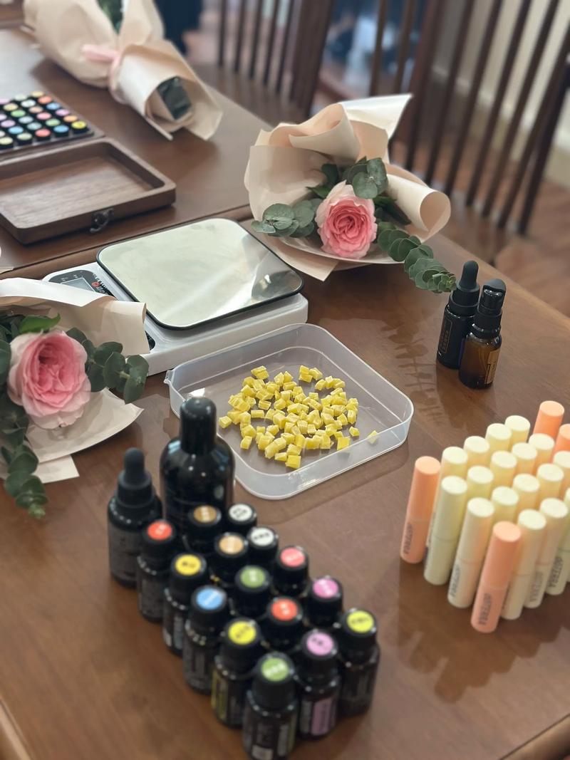 唇膏是什么做的