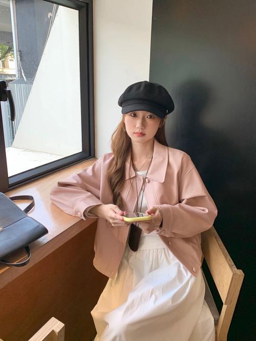 粉红夹克外套怎么搭配图片