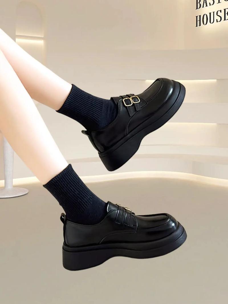 复古英伦鞋子怎么搭配图片