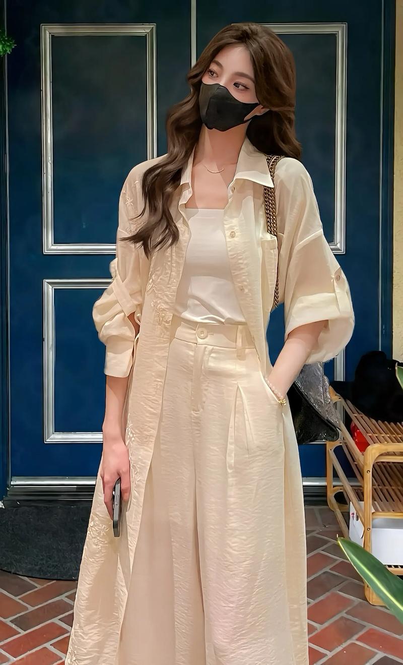 衬衫后面长怎么搭配图片