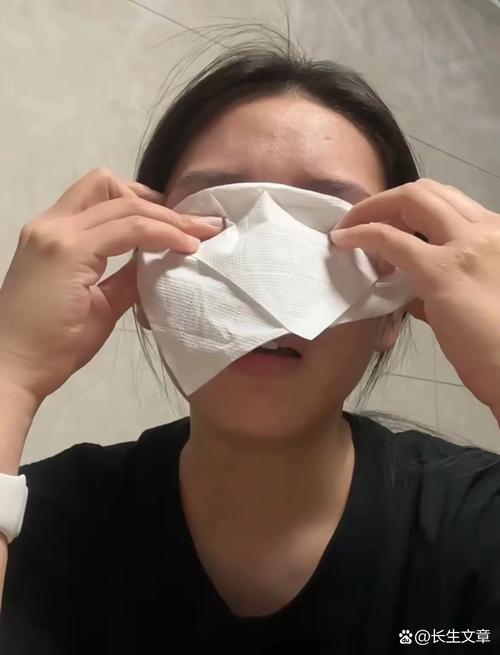 没用洗面奶敷面膜了