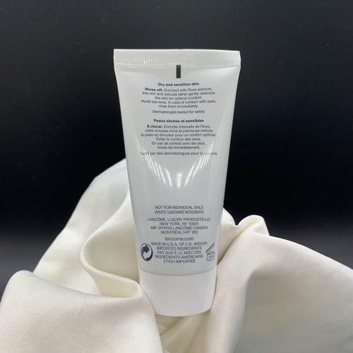 兰蔻洗面奶包装颜色