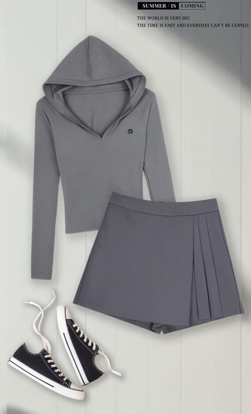 灰色长袖上衣怎么搭配图片欣赏