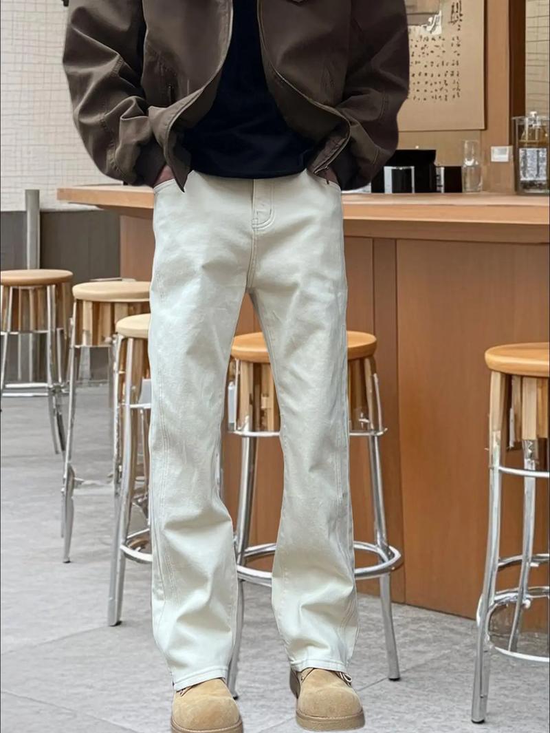 米色裤子配什么鞋