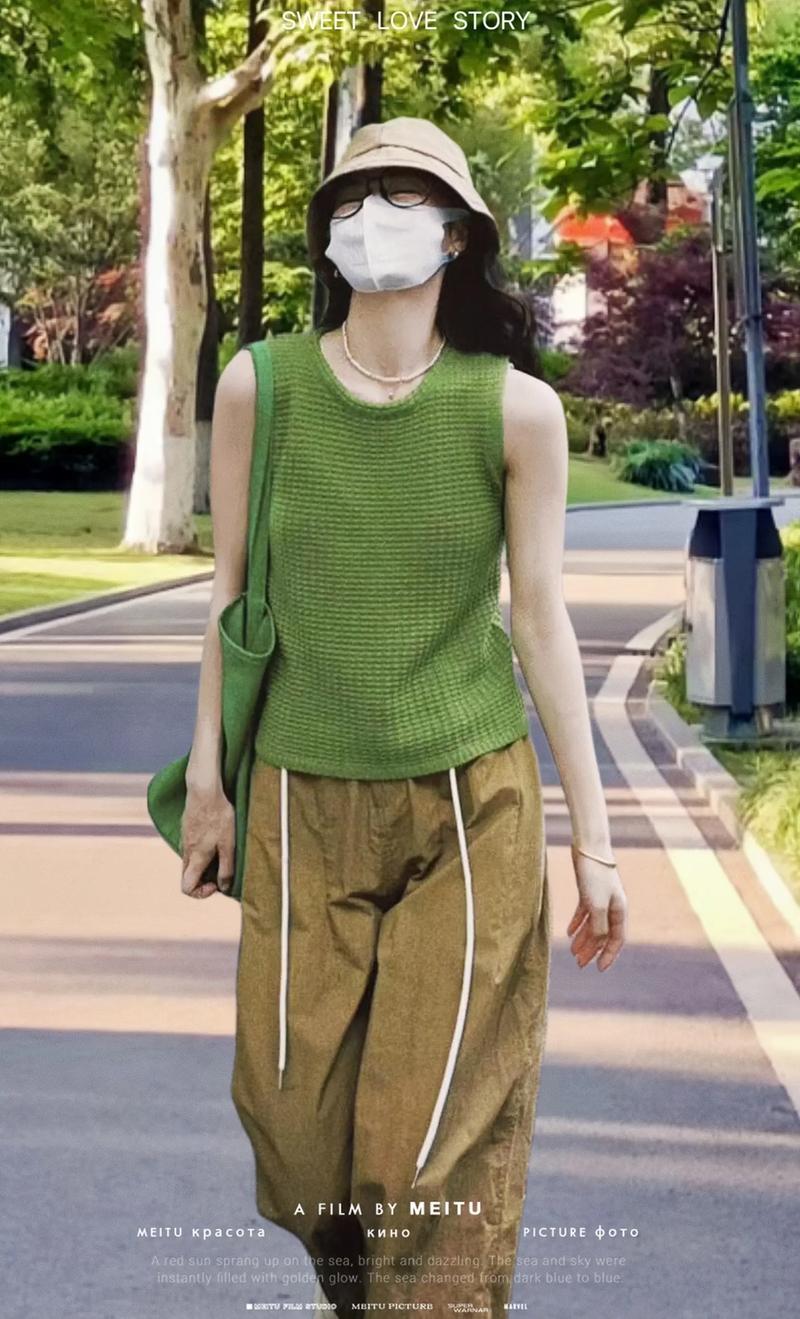 藏绿色裤子怎么搭配鞋子