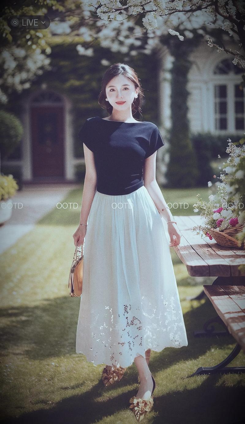 藏兰色T恤怎么搭配