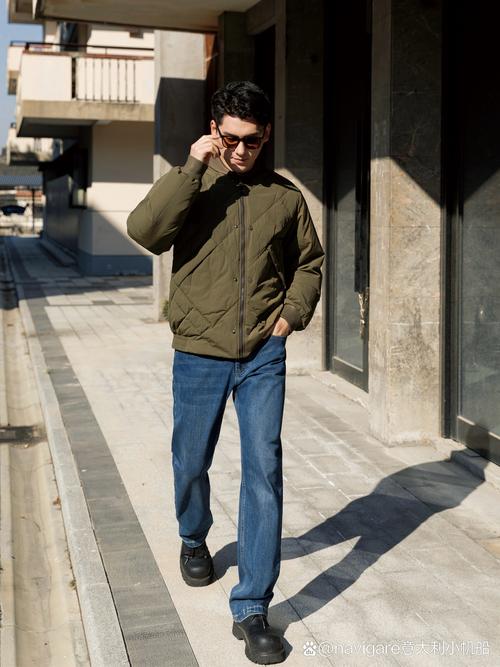 棒球领外套怎么搭配图片