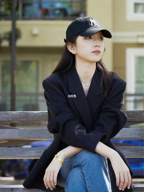 西装搭配什么帽子