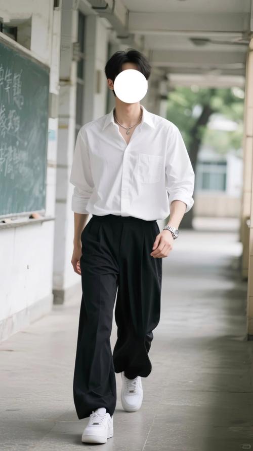 白色男士衬衣怎么搭配图片