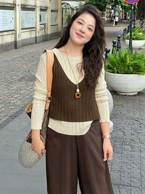 2025秋天衣服怎么搭配