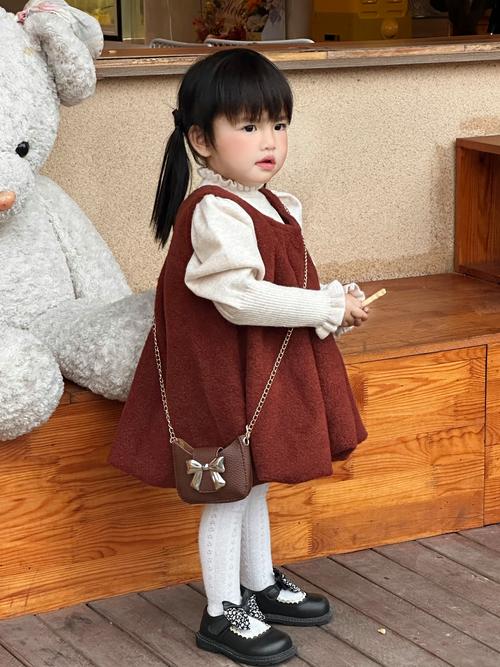 1岁宝宝冬天怎么穿衣搭配图片欣赏