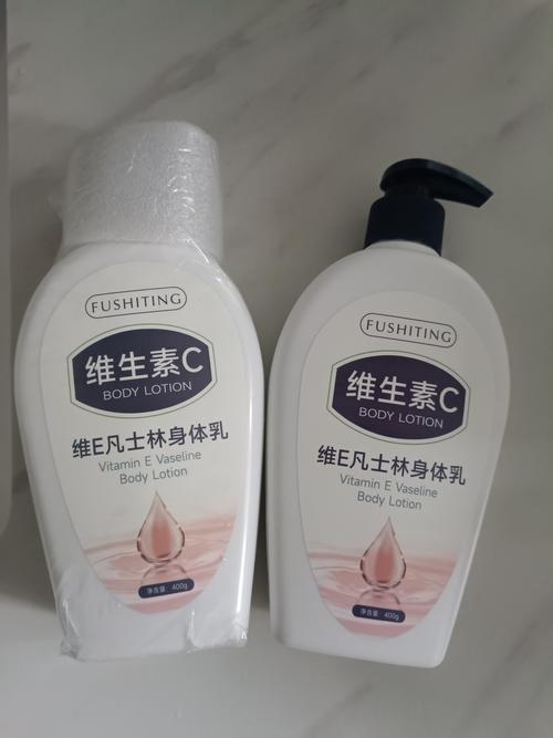 身体干燥用什么护肤品