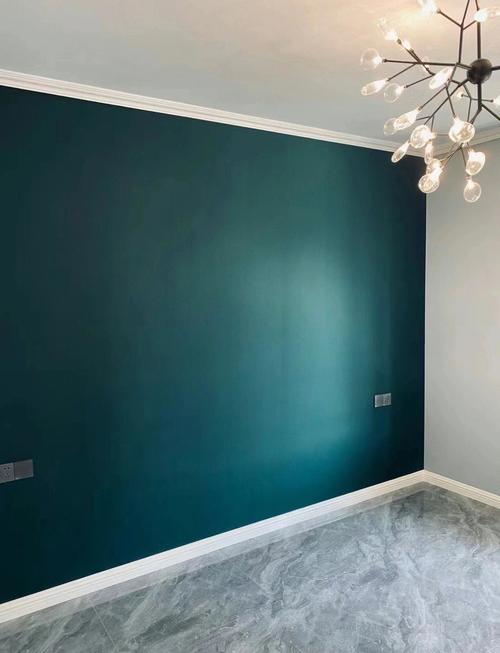 深灰配什么颜色好看